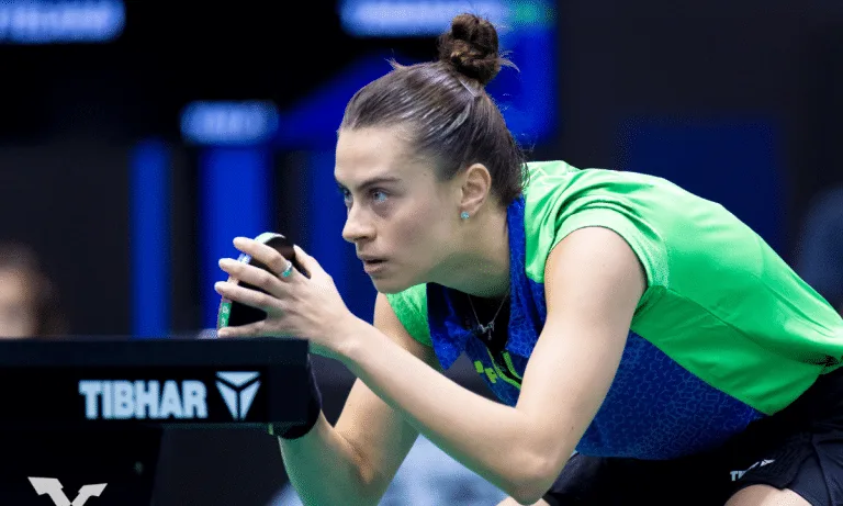 Hugo Calderano estreia com vitória segura no Smash da Europa