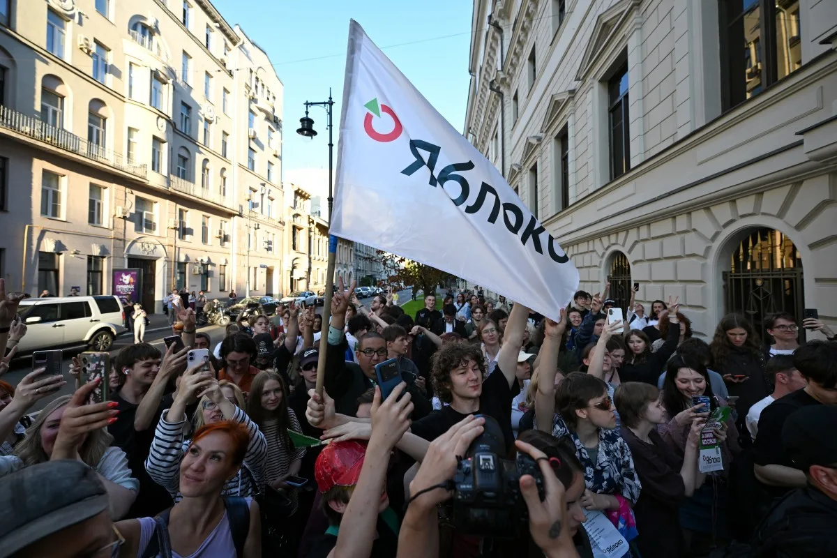 Rússia proíbe único partido contrário à guerra de disputar eleições parlamentares