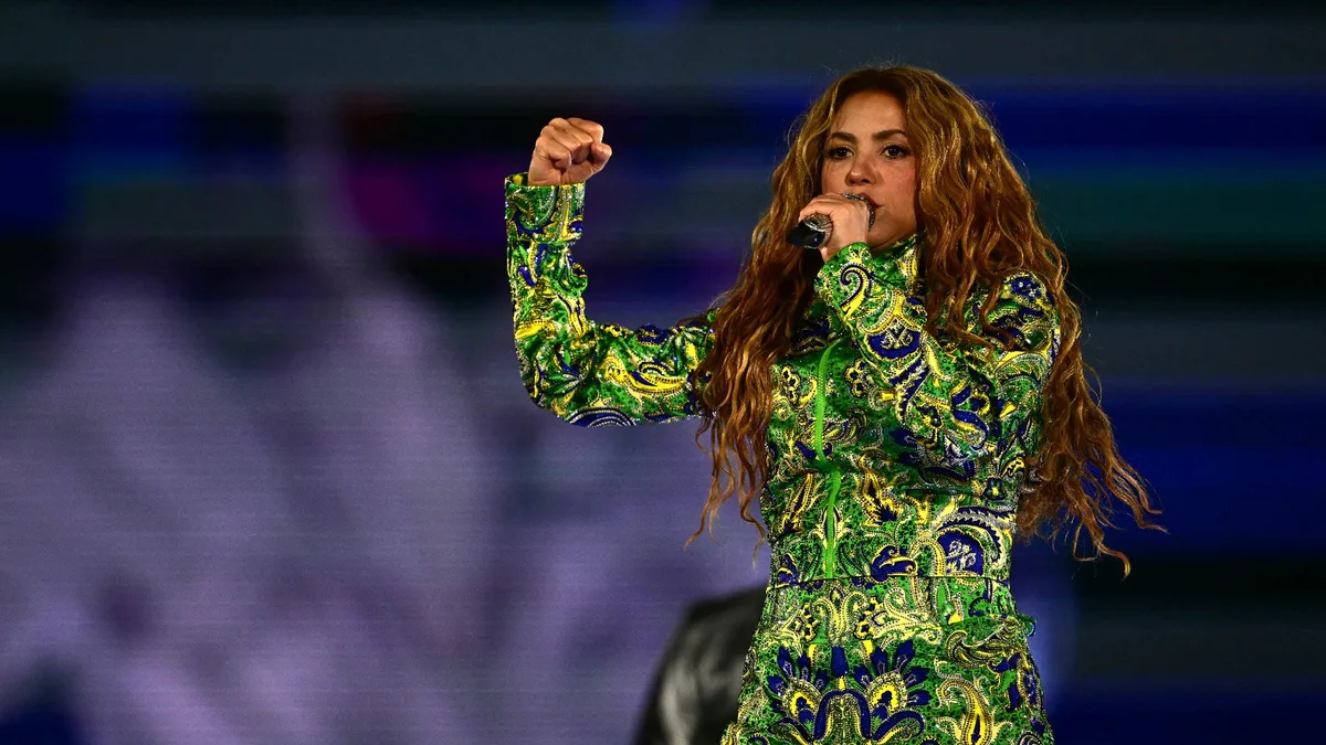 Shakira e outros famosos colombianos prestam solidariedade após terremoto no país